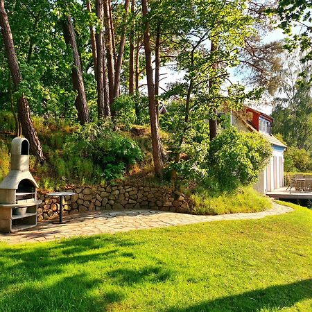 Ferienhaus SeeWaldMeer am Pinnower See bei Schwerin Pinnow  Exterior foto