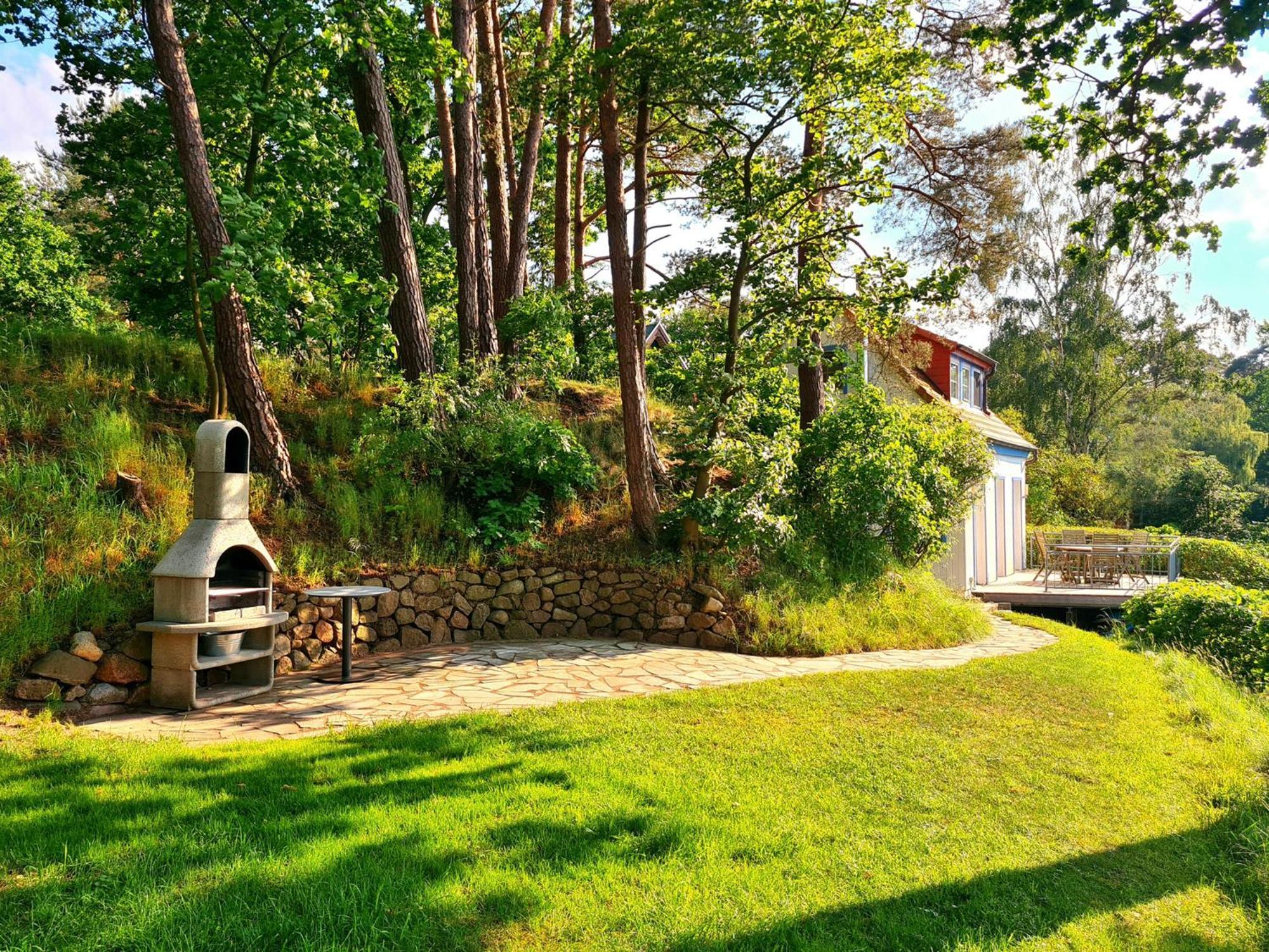 Ferienhaus SeeWaldMeer am Pinnower See bei Schwerin Pinnow  Exterior foto